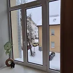 Lägenhet Cozy Private In Building *