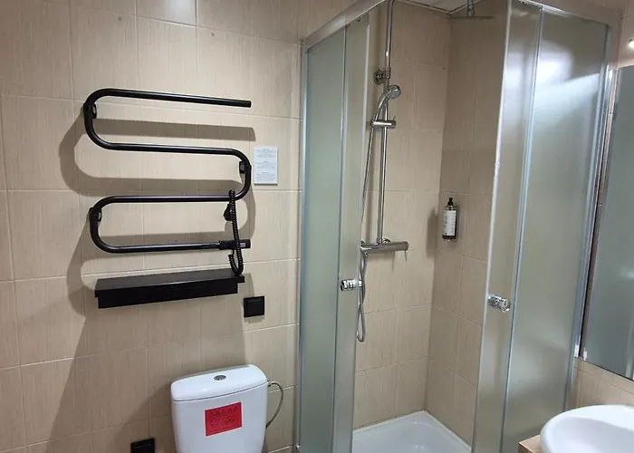 Cozy Private In Building *