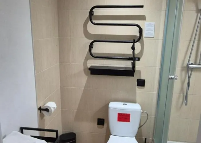 Cozy Private In Building *